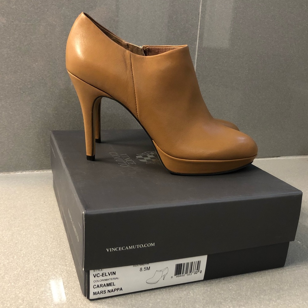 Vince Camuto Elvin Shooties